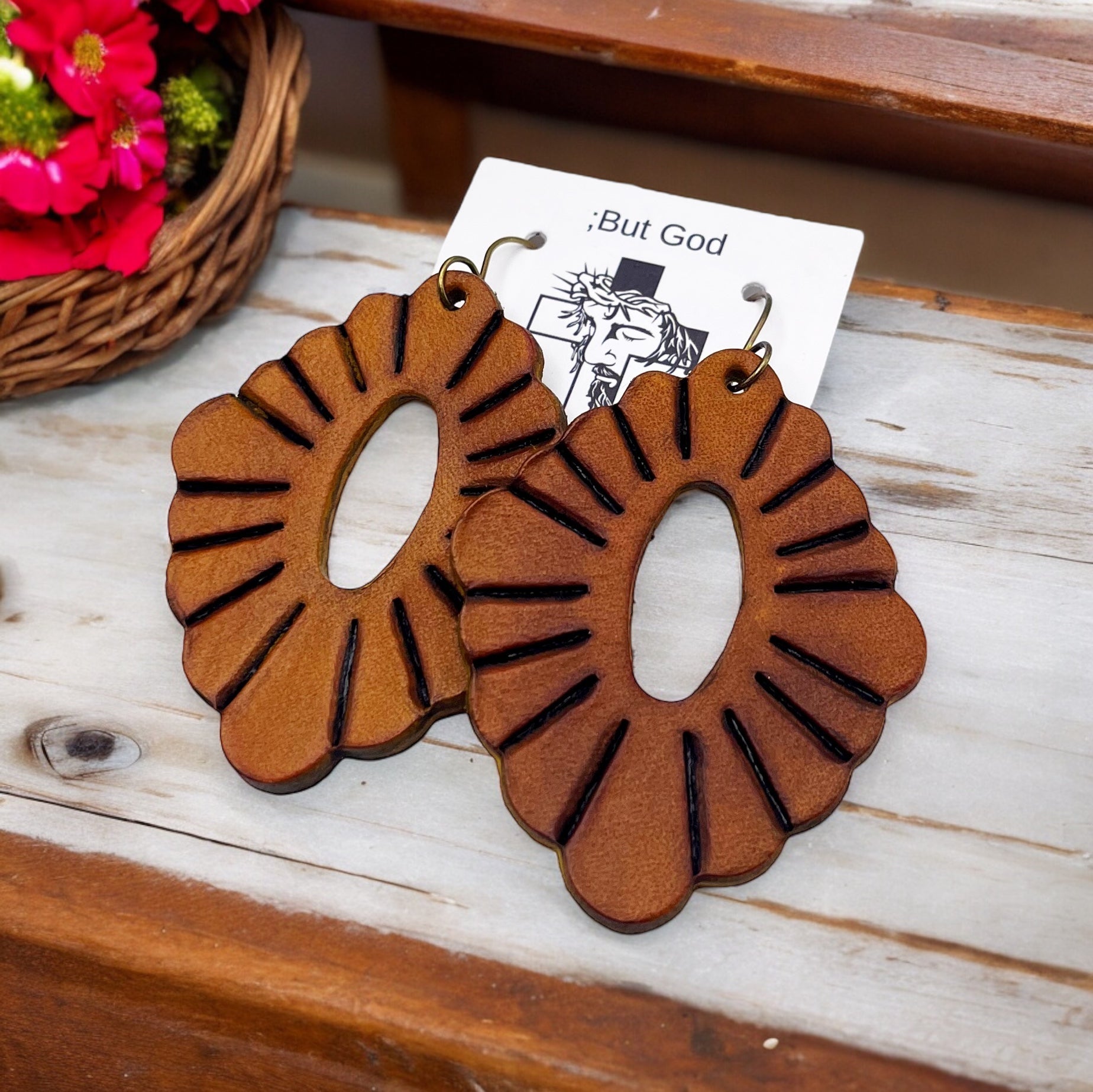 Tooled Leather Earrings- Scalloped Diamonds