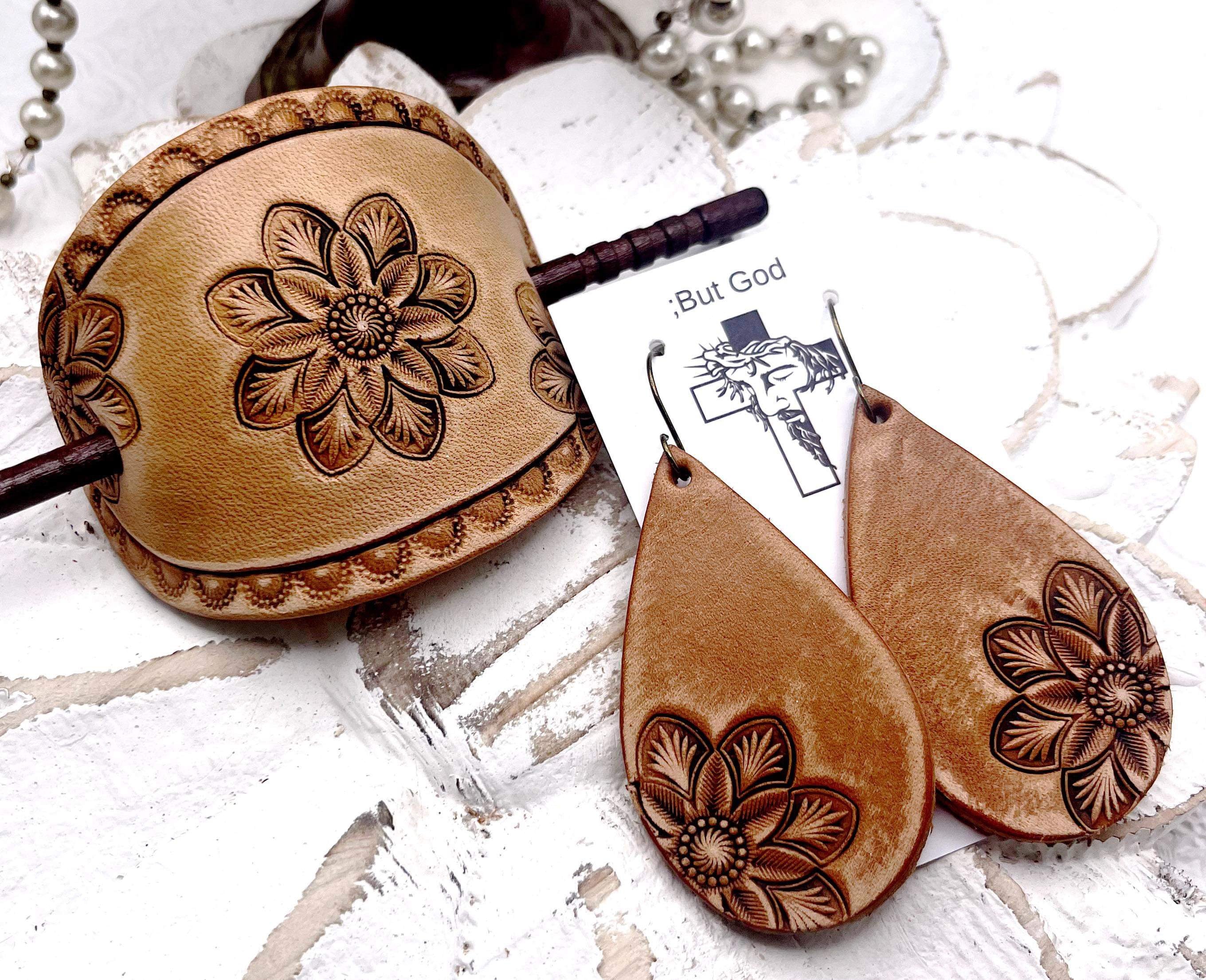 Tooled Leather Earring and Hair slide Set : Floral (Natural)