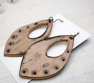 Tooled Leather Earrings- Crystal Dots / Beige/Black